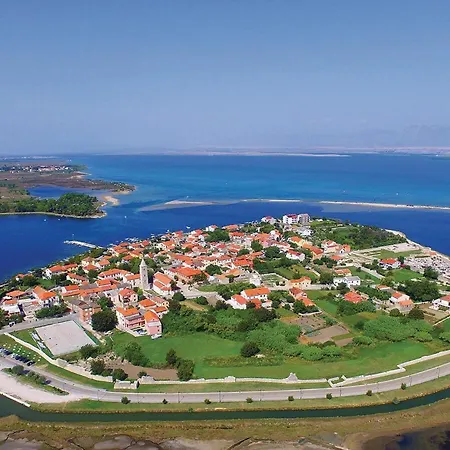 Beautiful Apartment In Vrsi With Wifi Apartman *