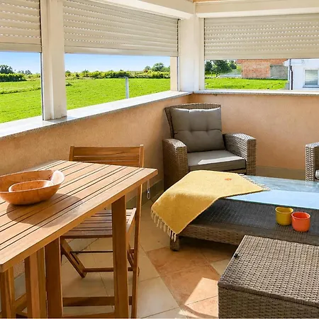 Beautiful Apartment In Vrsi With Wifi * Vrsi